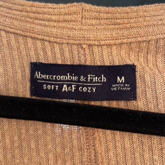 A&F tunic - Picture 2 of 2